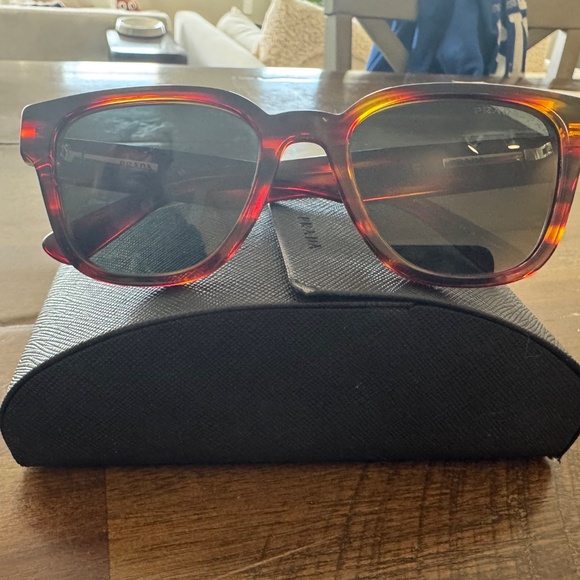 Prada sunglasses main image 4